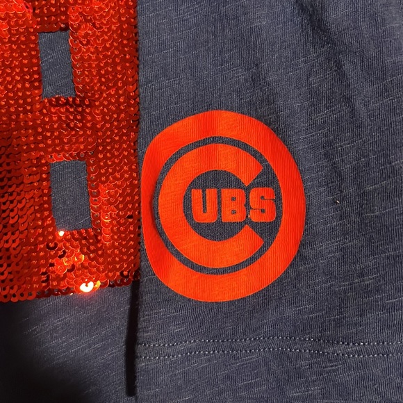 Limited edition PINK 5th &Ocean Chicago Cubs sequin tee - Picture 3 of 3